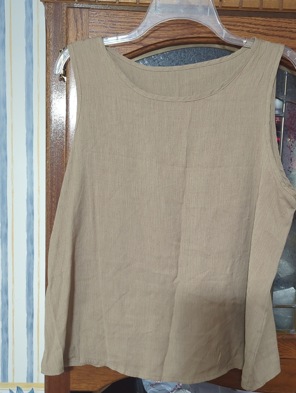 Classic Sleeveless Tank Top in Tan